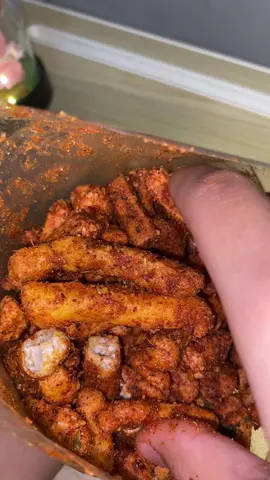 siapa yg udah kecintaan sama basrengggg? akuuu akuu #basreng #basrengviral #basrengpedasdaunjeruk #basrengpedas 