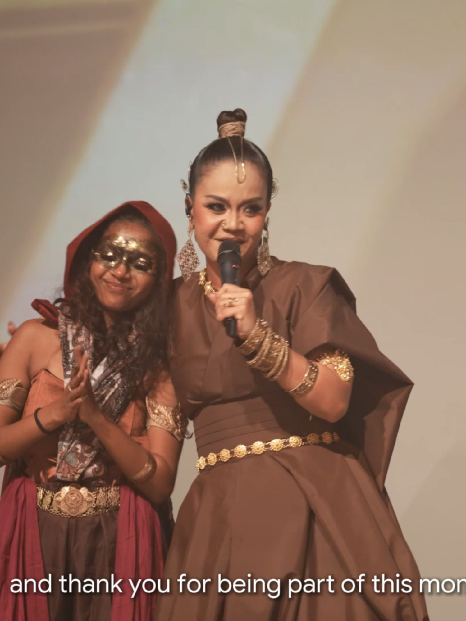 Throwback sikit geng 😍 balik ke media launch Puteri Gunung Ledang & NARA by Mimifly!  Hari itu Mimifly buat first ever live performance untuk NARA depan kita semua 🔥 gila powerful weh, memang terasa auranya! 💃✨ Jangan lupa claim skin Lady Zhen - Puteri Gunung Ledang secara percuma hingga 10 September! #HonorOfKings #HOK #HOKBOLEH #Nara #Mimifly #BangkitHOK #PuteriGunungLedang