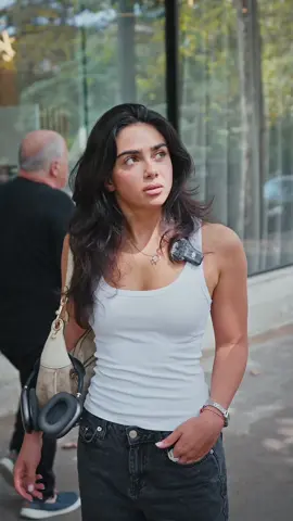 ბანკომატიდან თანხის გასანაღდებლად ბარათი და PIN კოდი არ გჭირდება! 📲 გახსენი მობაილბანკი, ჩართე სკანერი მარჯვენა ზედა კუთხეში და დაასკანერე QR კოდი ბაკომატზე 💙 #მობაილბანკი #TBC 