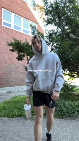 rise and grind #foryoupage #fyp #gym #OOTD 