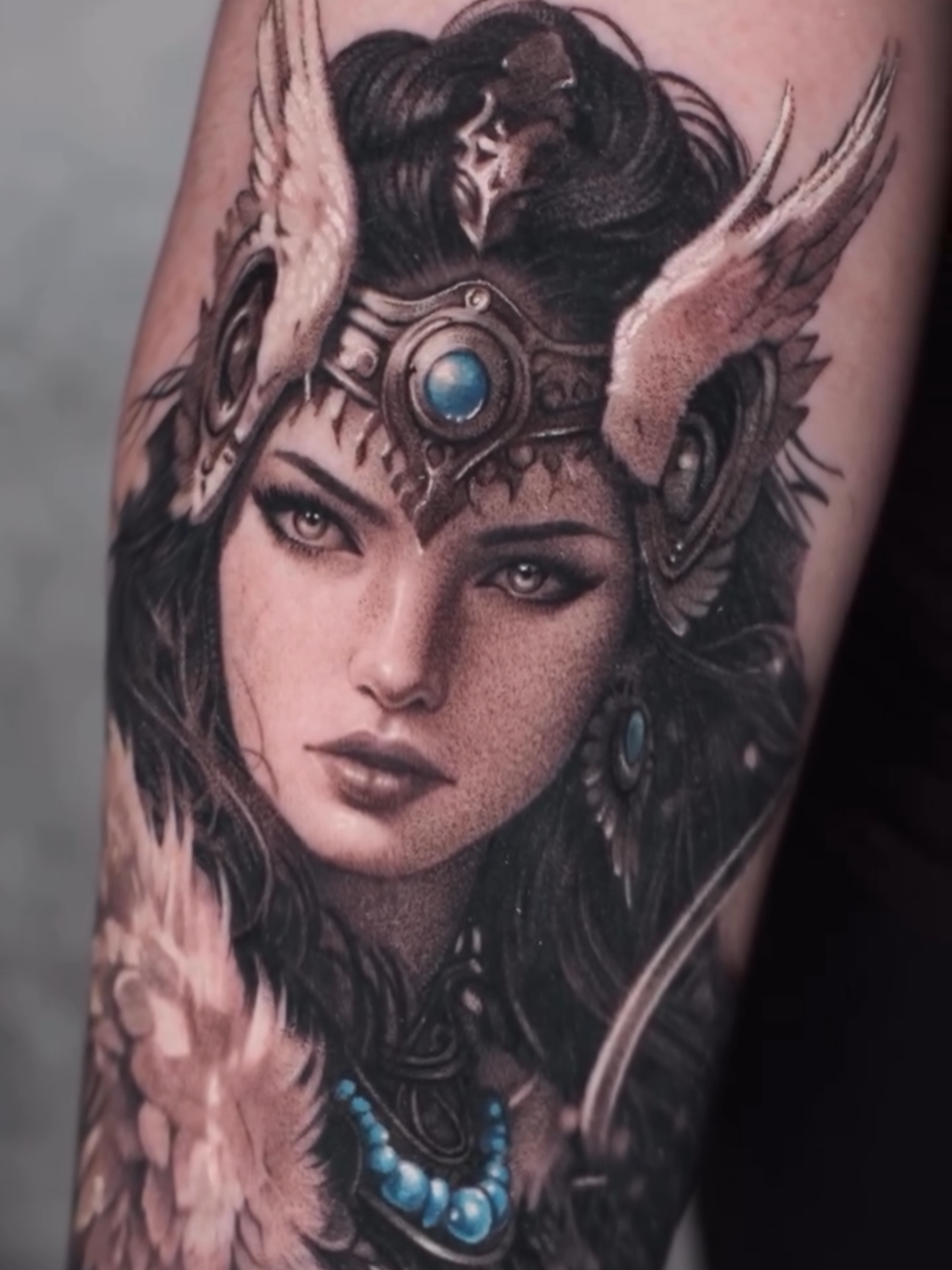 Valkyrie [ 💎 ] 📍 @bougiebougietattoo Done using @dynamiccolor @hustlebutterdeluxe @kwadron @dermalizepro @mdwipeoutz @hivecups @hivearmor @hivecaps #3rltattoo #tattooideas #valkyrie #texastattooartist #tattoo #austin #besttattoo