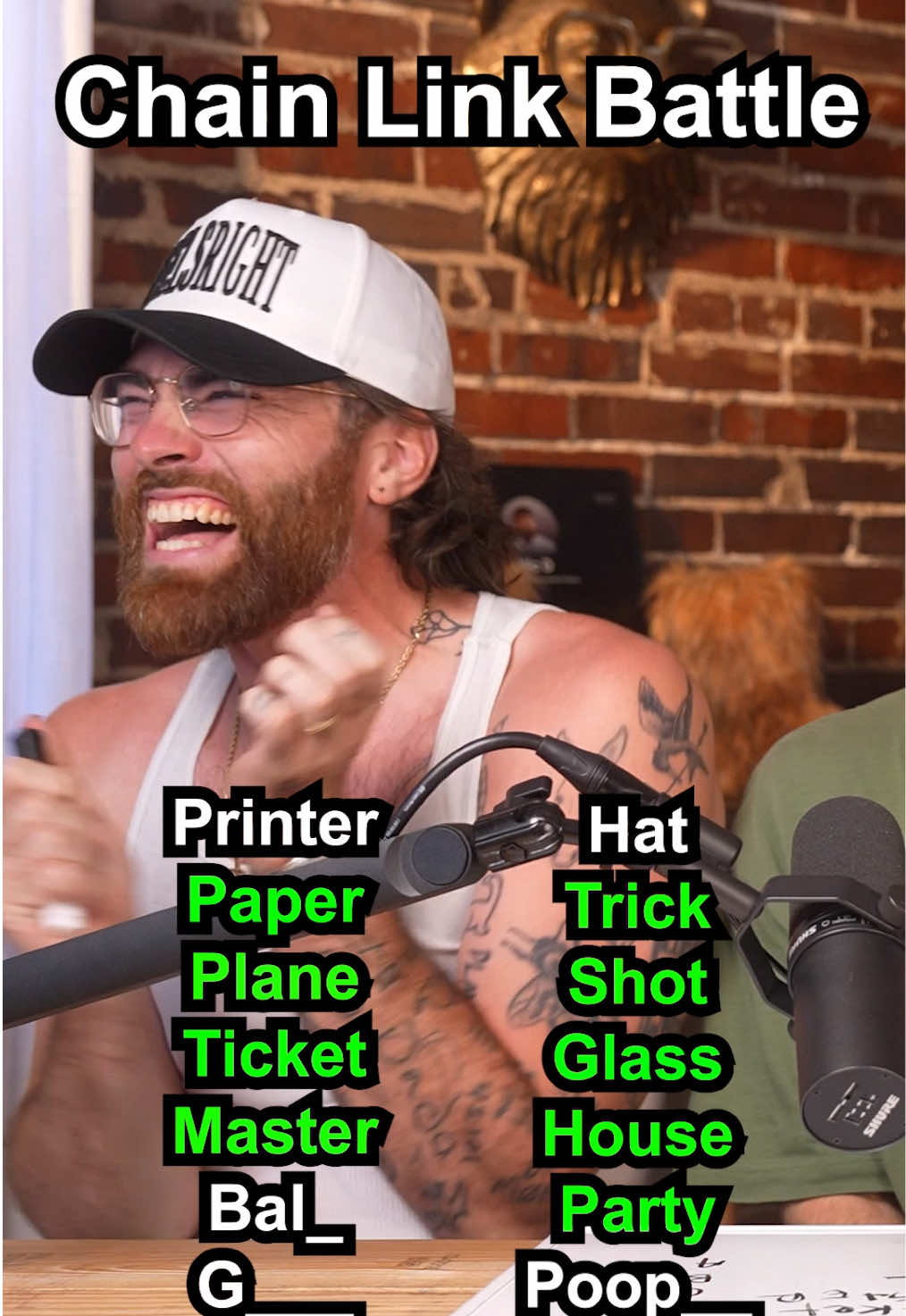 First to Connect the Words Wins! 🔗 