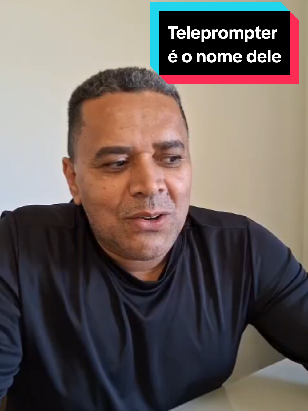 Gravar lendo na tela do celular. Teleprompter Recurso do tiktok  #dicas#tiktok#teleprompter#lendo #foryou#