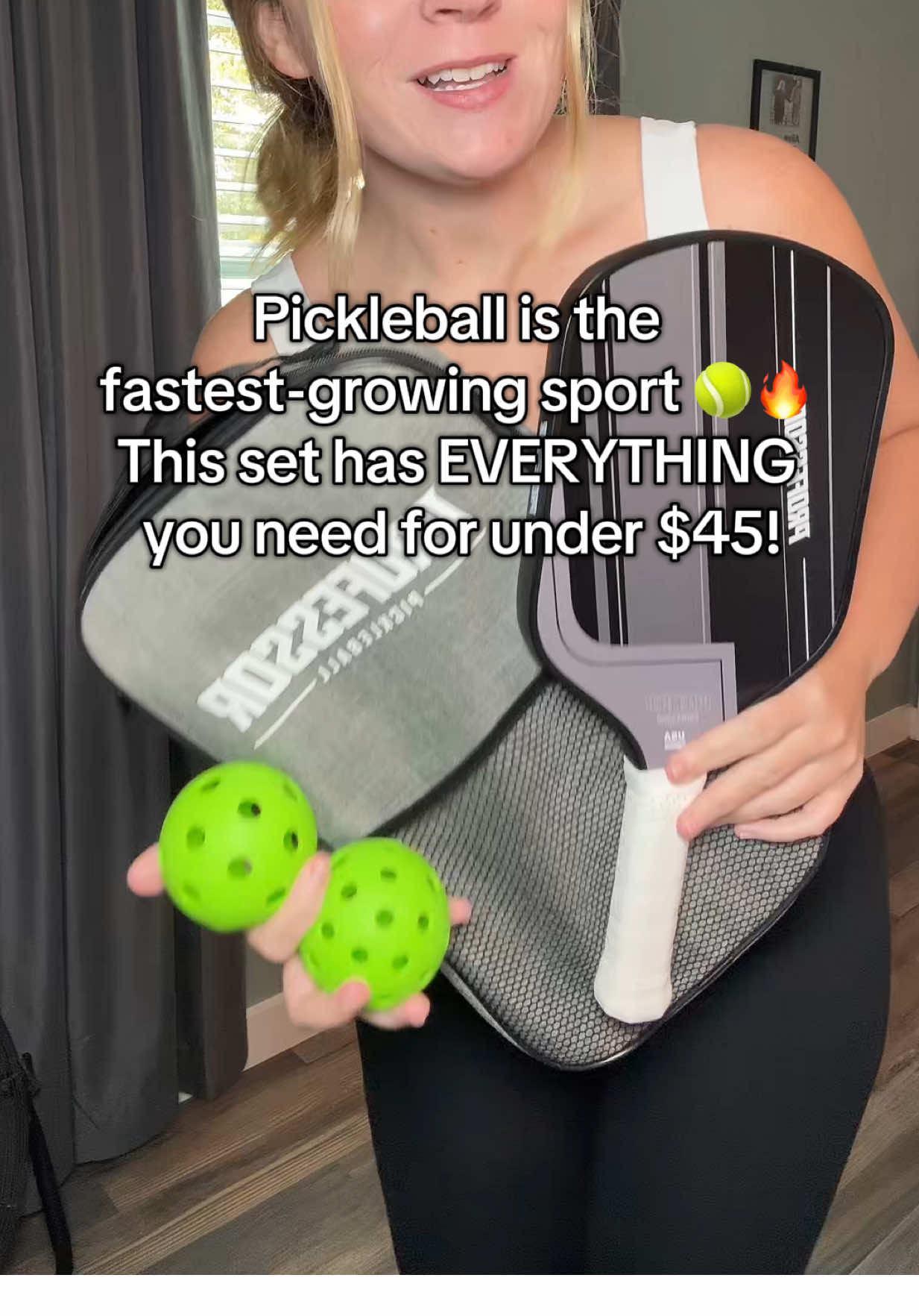 #pickleball #pickleballtiktok #pickleballpaddle #pickleballtips #pickleballplayers 