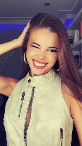 Las vibes de esta canción ✨✨✨