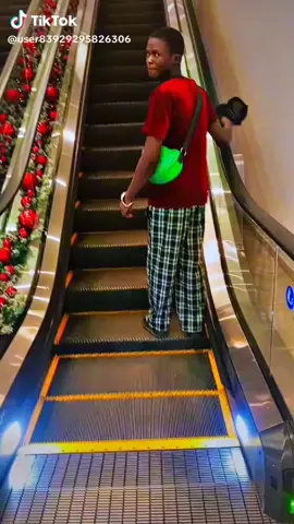 # Pour toi#BzzRDC#Elvîstyle#CDTiktoka#funnytiktok