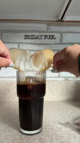 Me 🤝 Maple cold foam #latte #coffe #espresso 