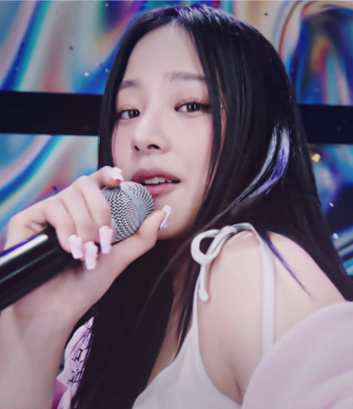 minji is saving this ugly edit… | #yunjinurs #newjeans #minji #kimminji #edit 