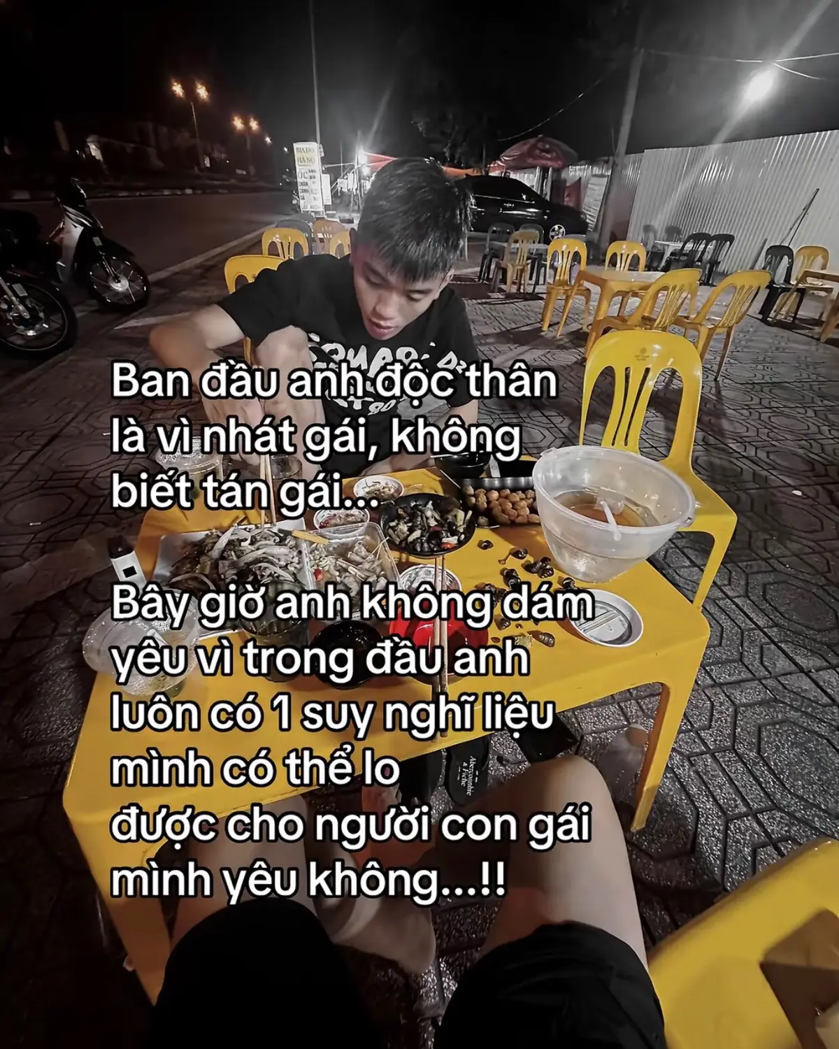 anh độc thân không phải nhát gái, mà là anh sợ anh không lo được cho em.. #buon 