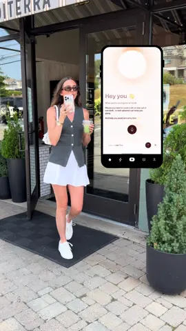 We don’t all have a financially literate friend we can call on-the-go, but now we all have @Cleo - the world’s first AI financial assistant #CleoPartner