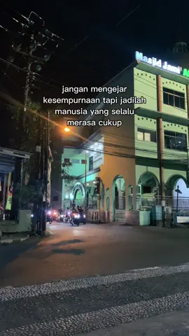 dadi wng kudu merasa cukup lan harus disyukuri #fyp #berandatiktok #jowostory 