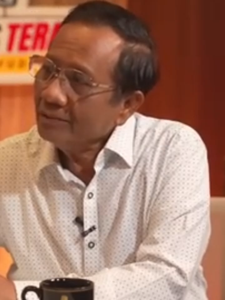 TANGGAPAN PAK MAHFUD TENTANG BAPAK PRESIDEN PANGGIL PARA ORMAS #taukahkamu #mungkinkamutidaktahu #podcastclips #podcast #apabaeana3