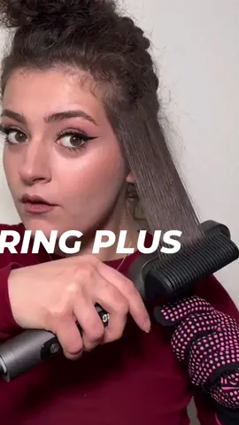 One brush = zero frizz ✨ Shine unlocked, smooth guaranteed 💖 That’s the power of Ionic Plus ⚡🪞 #TYMO #IonicPlus #TYMOBEAUTY #FrizzFree #ShinyHair #EffortlessBeauty #HairGoals #GRWM #SleekAndShiny #QuickHairstyles #SlayTheDay #BeautyInspo #TrendingNow