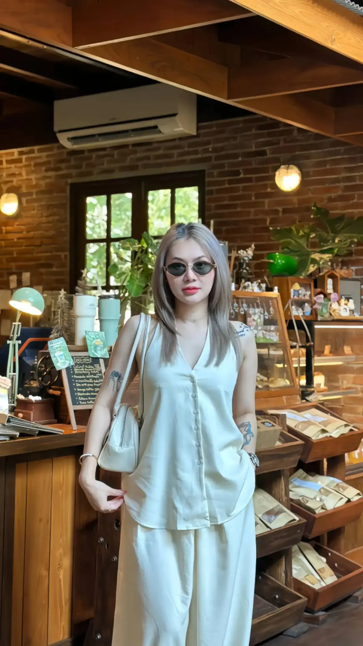 Rekomendasi Outfit Kece #CapCut #outfit #outfittideas #fyp 