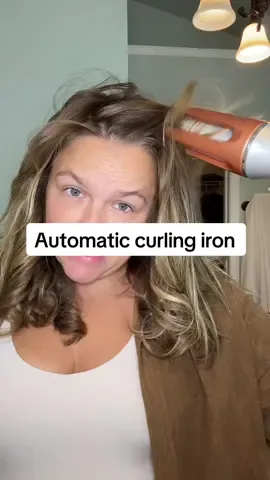 Replying to @Bray Berish so I definitely think this auto curling iron is good for long hair #curlingiron #curling #hairtool #hair #tiktokshopcreatorpicks 