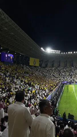 لو في كل مباراة نفس تفاعل ذا اضمن لكم الدوري والكأس 💛🥶 #دحمي_النصر #النصر #ronaldo #cr7 #cr7cristianoronaldo 