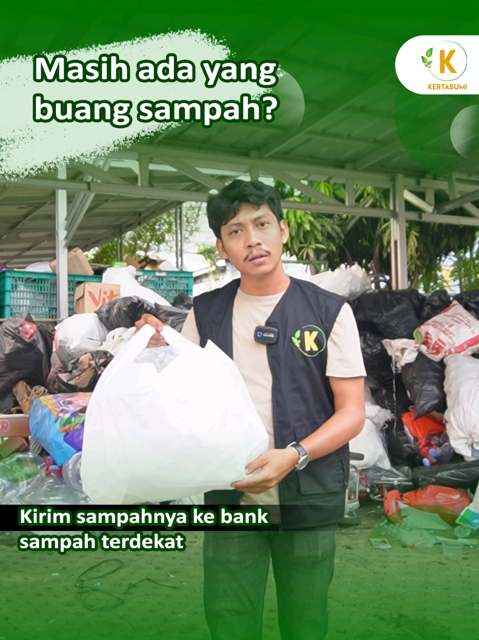 Masih buang sampah ke TPA? 🚫 Saatnya berubah! 🌍 Pilah, simpan, lalu setor ke bank sampah terdekat. Sampahmu bisa jadi berkah, bukan masalah ♻️ #PilahSampah #BankSampah #GoGreen #wastemanagement #kertabumirecyclingcenter 