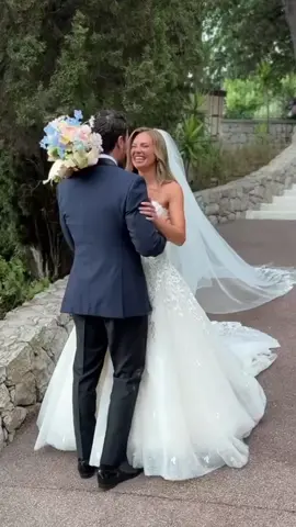 I showed him sooo many dresses and he thought he was just ranking them… little did he know he’d already seen the real one! 🤣🤍 Do we need a full story time on this moment?! #firstlook #weddingdress #wedding #weddingday 