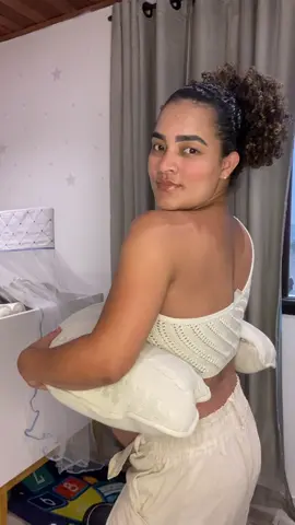 Achadinho da Shopee ( Almofada de amamentação de tricô ) 🧡🫶🏻 Comente eu quero que te mando o link 🥰 #achadosshopee #maternidade #achadinhosshopee #gravidez #explore 