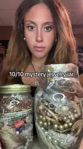 So Many Great Pieces #mysteryjewelry #mysterybox #mystery #jewelryjar #jewelrytok #jewelrybag #jewelryunboxing #trending #jewelrygirl #mysteryjewelrybag #fypシ #foryoupage #depop 