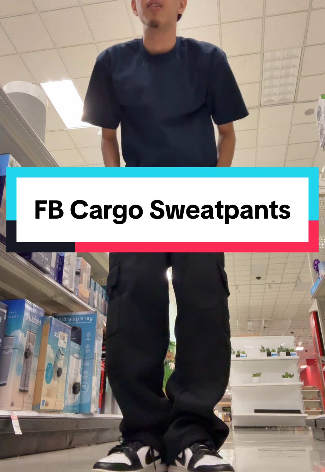 Replying to @Andy 🎩🎩 Grab your set of FB Cargo Sweatpants today via TikTok shop 🛍️🛒#fbcountyclothing #baggyfit #sweatpants #tiktokshop #tiktokshopblackfriday 