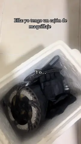 Mostrándole los objetos prohibidos a la BBY #stunt #viral #paratiiiiiiiiiiiiiiiiiiiiiiiiiiiiiii #bikelife #contenido 
