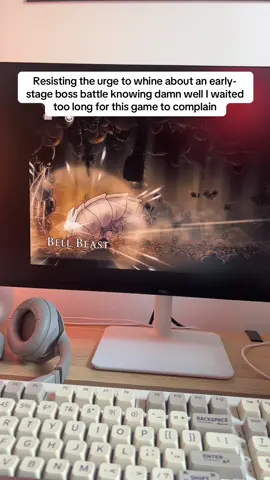 two Silksong posts in one day? I literally spent my lunch break trying to clear this boss FOR THE LOVE OF GOD