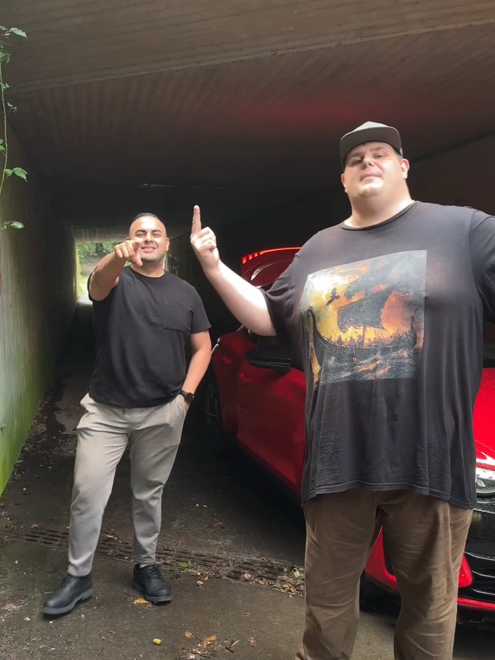 Es geht Straight weiter! @TV Strassensound  Pro7 🔥🔥🔥 Beat by Larkin  Danke für euren Support!  #deutschrap #musik #Rap #fyp #fyourpage 