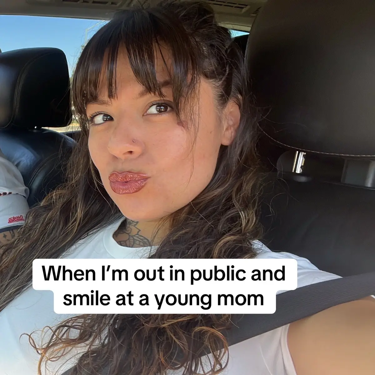 Now we’re almost the same size 😭♥️ and I thought I was sooo cool with my juicy couture diaper bag 😂