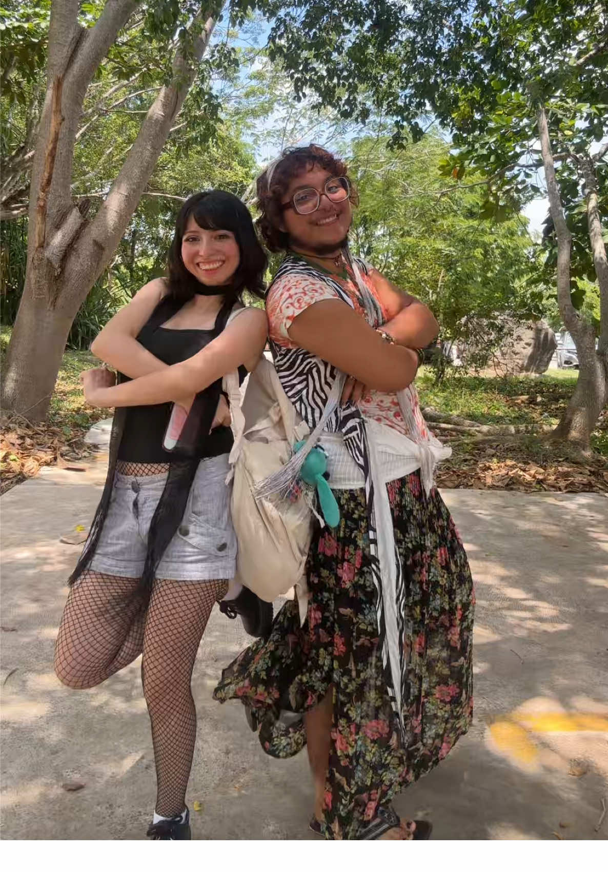 una semana de clases con @kiminotkirin !! #oot #fyp #fashion #maximalism #grunge 