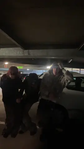 @simonslily @emma🥹✌️ #alt #freeemma #OOTD #niche #æblemanden 