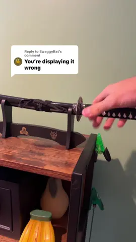 Replying to @SwaggyRat maybe not all of them #sword #knife 