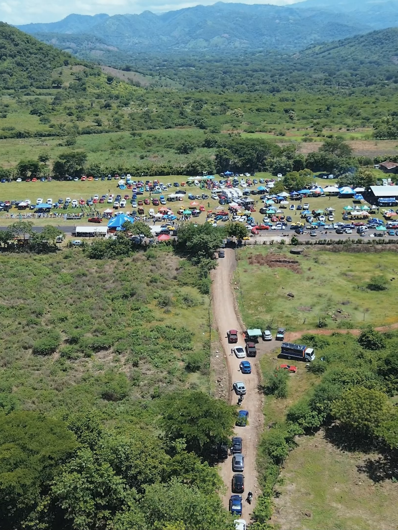 🔥🏁 El pasado 31 de agosto en la Pista El Platanar, San Miguel vibró con la pasión por los motores. Un lleno total, categorías repletas de adrenalina y momentos que hicieron historia. 🚗💨✨ Gracias a todos los que fueron parte de este gran evento. 🙌 Esto apenas comienza… ¡lo mejor está por venir! 🚀 #EGP #SanMiguelRacetrack #AllMotorsFest #DragRacing #CuartoDeMilla #SanMiguel
