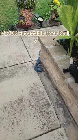 #VEVOR Retractable Hose Reel, V#tiktokshop #tiktokshoplabordaysale #Viral #tiktok 