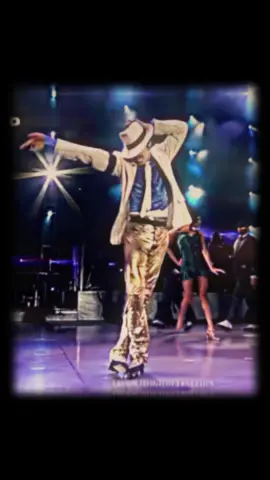 👑🎤 #aftereffectsedit #musica #michaeljackson 