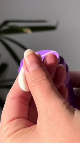 Esse creme é simplesmente perfeito! E vocês conseguem comprar ele com desconto no site da @sallve usando meu cupom: 10#SHERYDA ✨💜  #sallve #descontosallve 