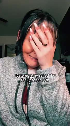 4 years of trying… we thought it just wasn’t meant for us 💔 I even scheduled my hysterectomy for October 16th, ready to close that chapter. Then one month before the surgery.. I found out I was pregnant. 🌈✨ Proof that miracles show up when you least expect them. 💕