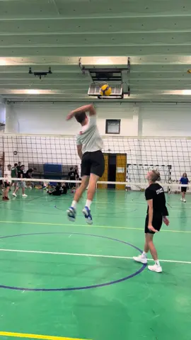 #volleyball #rec #волейболисты #волейбол #полтолок 