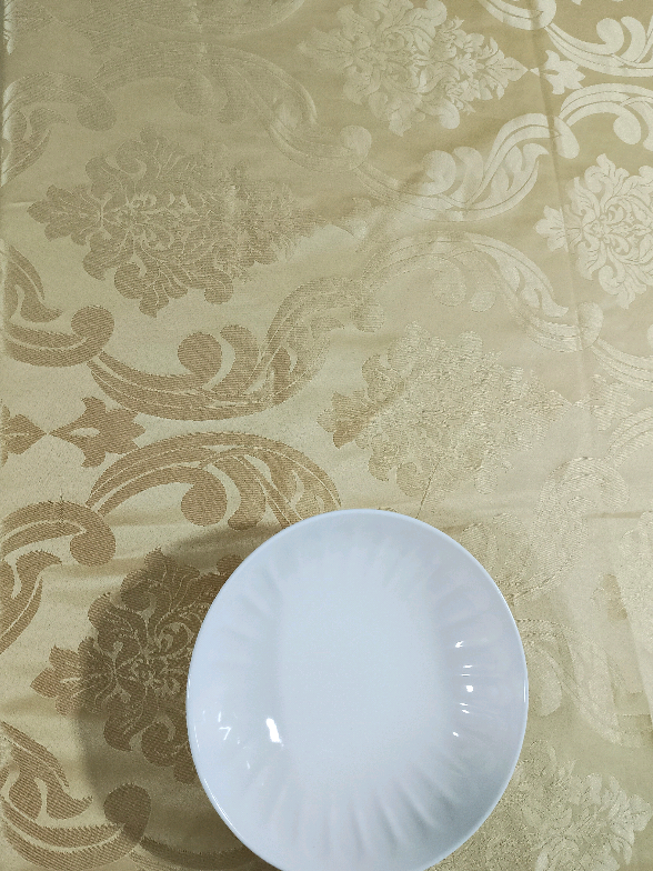 Toalha de mesa 6 lugares. Tecido jacquard. Na cor dourada! Ela é maravilhosa!! #toalha #mesaposta #amor #detalhes #viralreels 