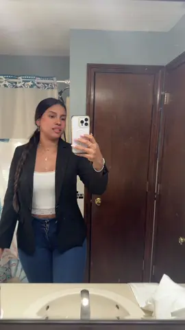 Eleva tus outfits basicos com estos blazers #blazers #elevatuoutfit 