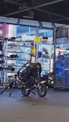 Ultra Mobile Vehicle (UMV) #robot #ai #motorcycle 