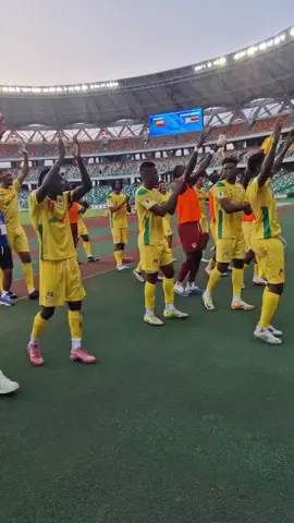 Célébrations avec le Public présent au stade 🇧🇯🔥🔥  #benintiktok🇧🇯 #ambiance #sports #viraltiktok 