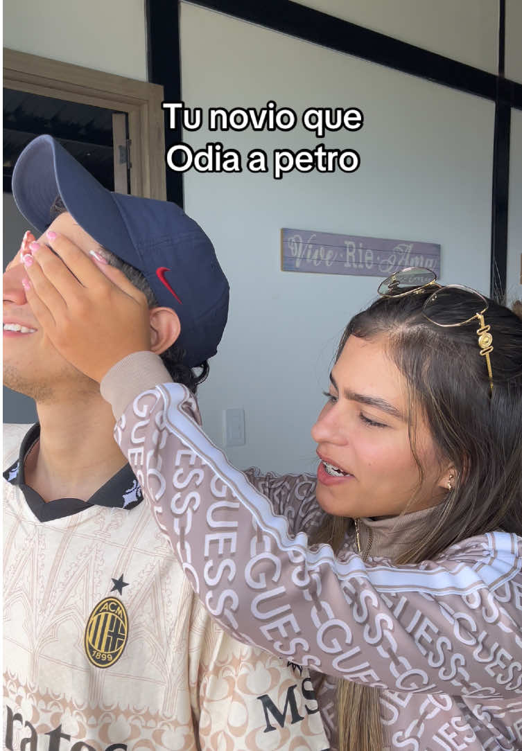 Por poco y nos montan campamento ⛺️ 😭 @Puertas del sol 
