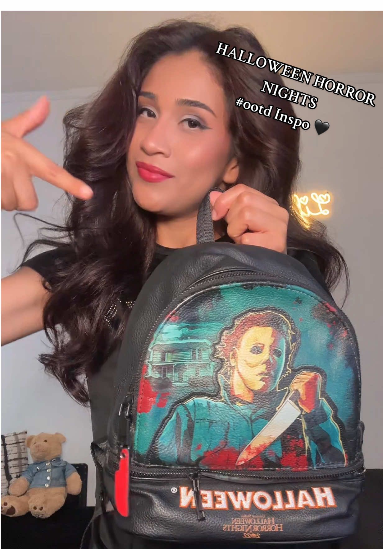 🖤🖤I am scared / excited for Halloween horror nights tonight !! Wish me luck 🥹🫶🏼 #OOTD #halloween #HHN #halloweenhorrornights #fyp 