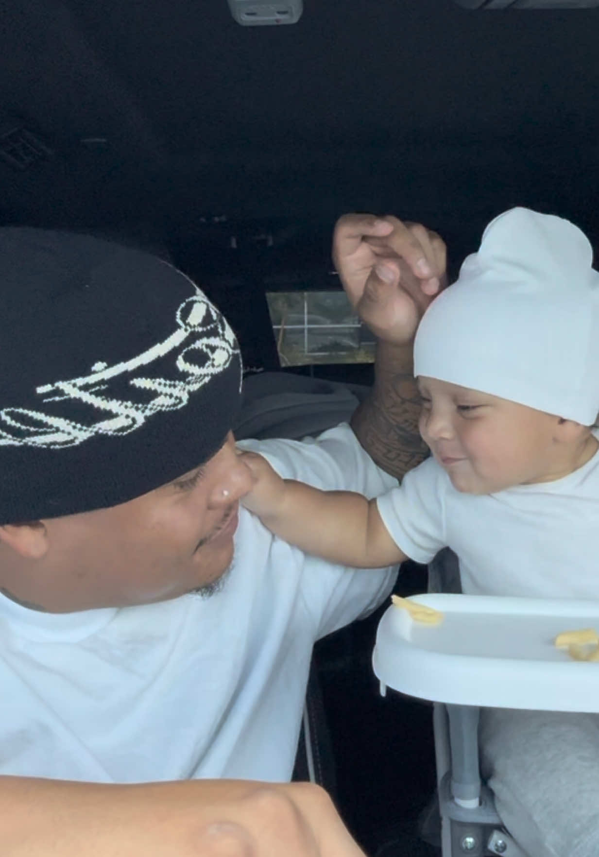 He is too much man 😂❤️ @Zaza #zaza #larobenz #babies @McDonald’s 