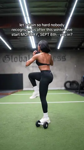 Train with me 🖇️ in b!0 #progressiveoverloadtraining #liftingtips #howtoliftweights #fatlosshelp 