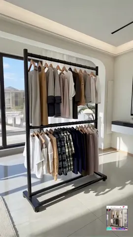 Caption & Hashtag SEO: Rak baju dua lapis keluli tahan karat kukuh boleh tampung 15-20kg sesuai untuk bilik tidur balkoni atau stor design simple moden baju kemas jimat ruang harga bawah RM20 cepat beli sebelum habis #rakbaju #rakbajumurah #rakbajubesi #rakdwi #rakpakaian 