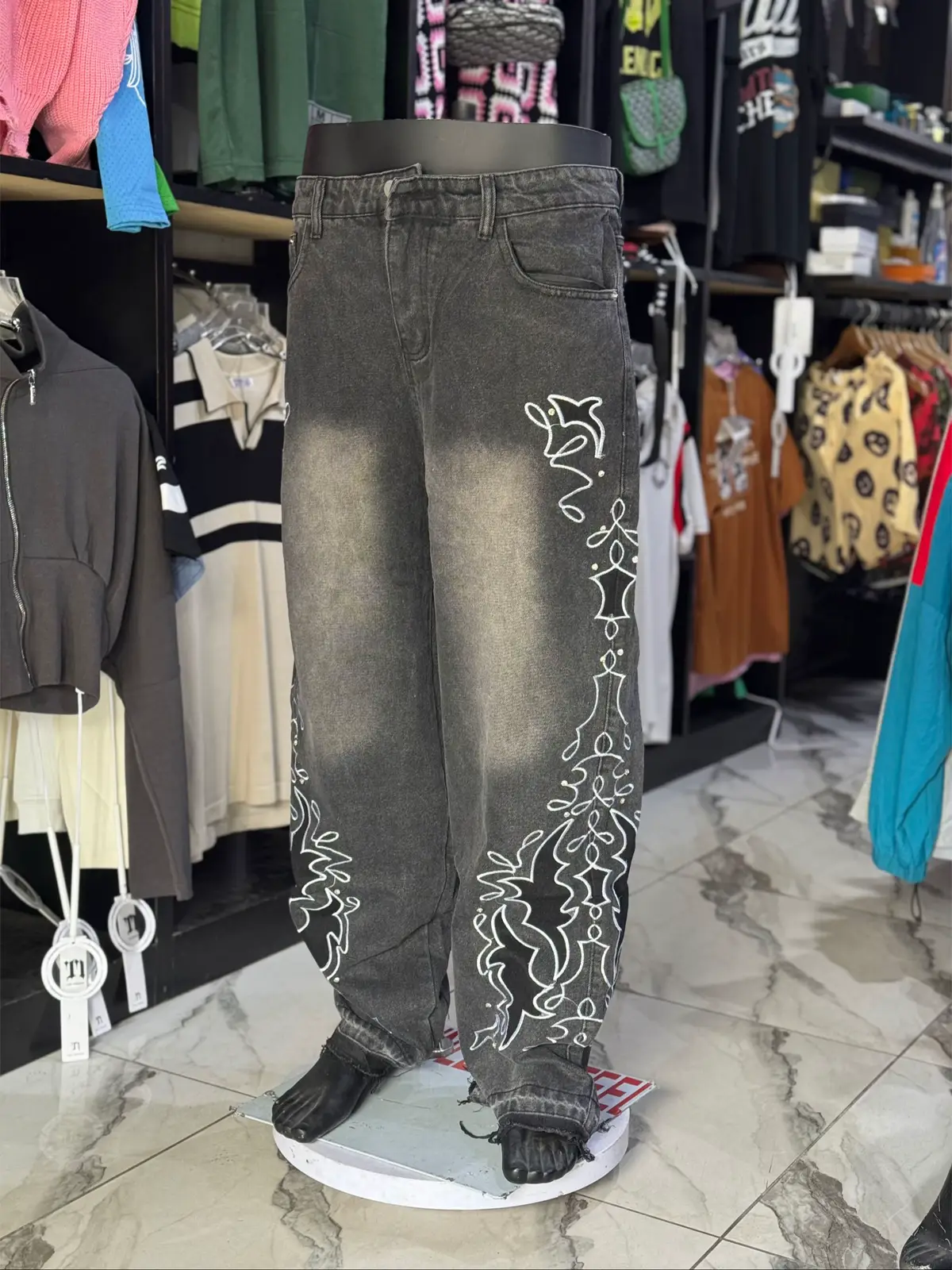 :COMMANDEZ VOS VÊTEMENTS DE QUALITÉ CHEZ NOUS IT NUMÉRO WHATSAPP ET APPEL : 0705881849 Marcory EXPEDITION PARTOUT EN CÔTE D’IVOIRE 🇨🇮🛍️🛍️