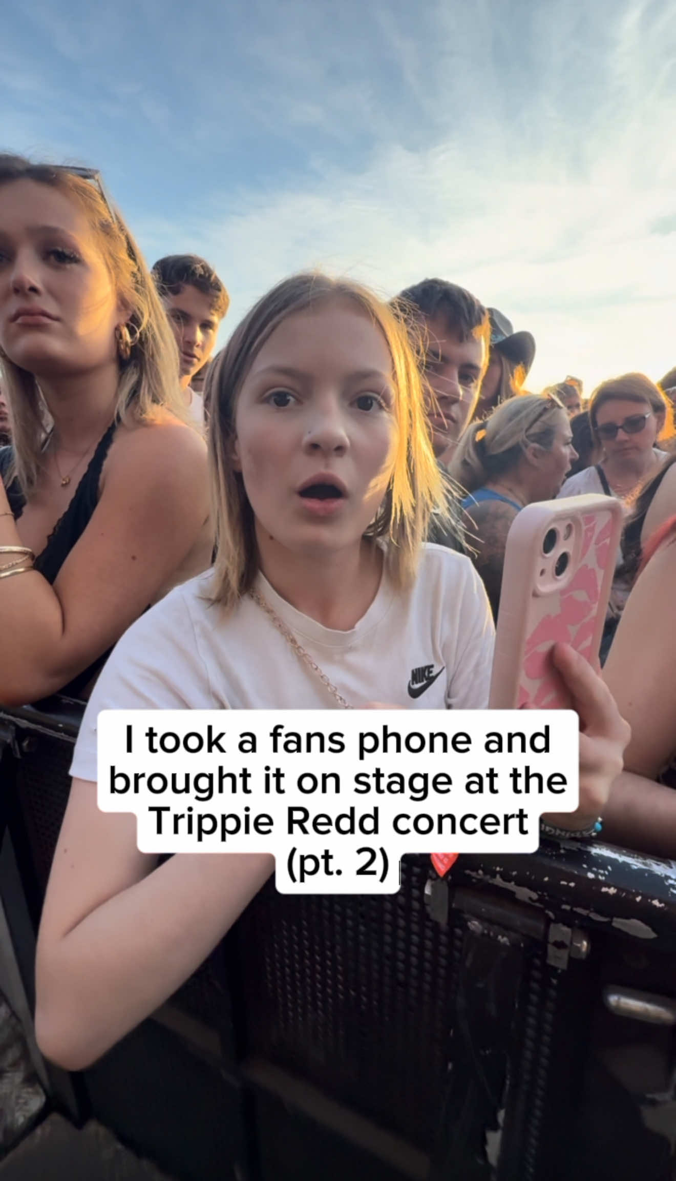 I took a fans phone and brought it on stage @Trippie Redd #fyp #trippieredd #xxxtentación #concert 