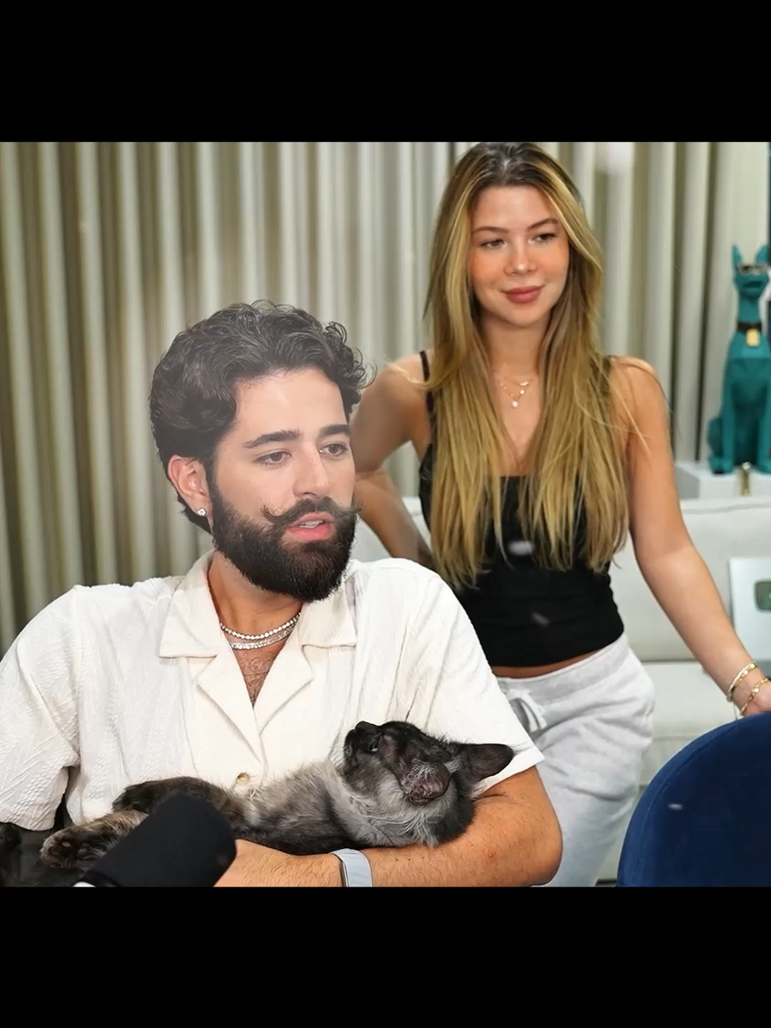 QUEM HABITA O CORPO DE BERLE? #ruyter #gatos #marjorie #maniecoon